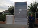 De zonneboiler geplaatst op de aanhanger voor het vervoeren